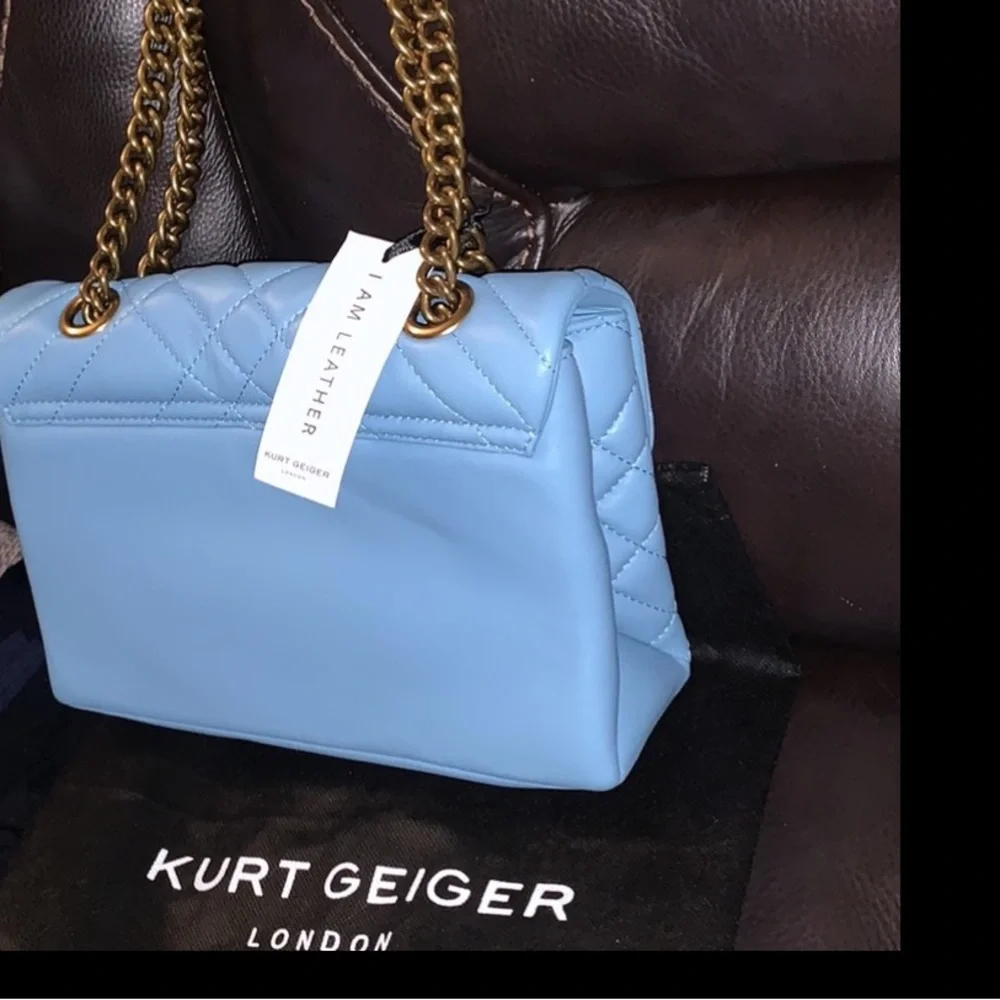 NWT Kurt Geiger London brixton lock a quilted leather adjustable shoulderstrap